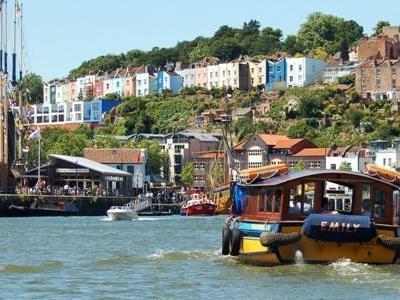 Cleyro Serviced Apartments - Harbourside Bristol Exterior photo